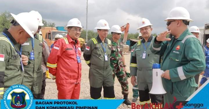 Bupati Tanjab Barat Hadiri Monotoring Tajak Sumur WB-D16 oleh SKK Migas-Petrochina International Jabung Ltd