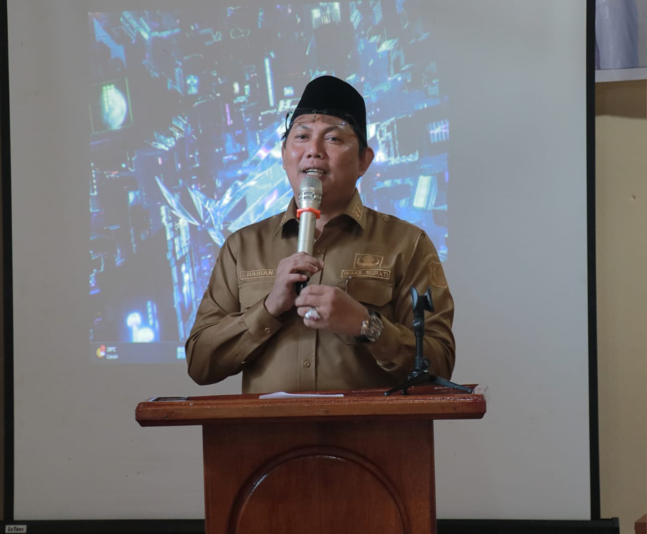 Wakil Bupati Tanjung Jabung Barat Ajak Dukung Literasi: Mencetak Generasi Muda Unggul dan Berdaya Saing